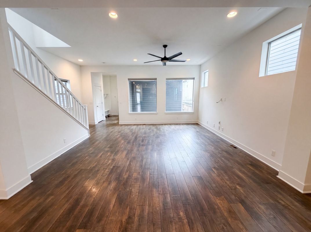 Photo 8 of 33 of 11466 E 27th Ave, Denver, CO