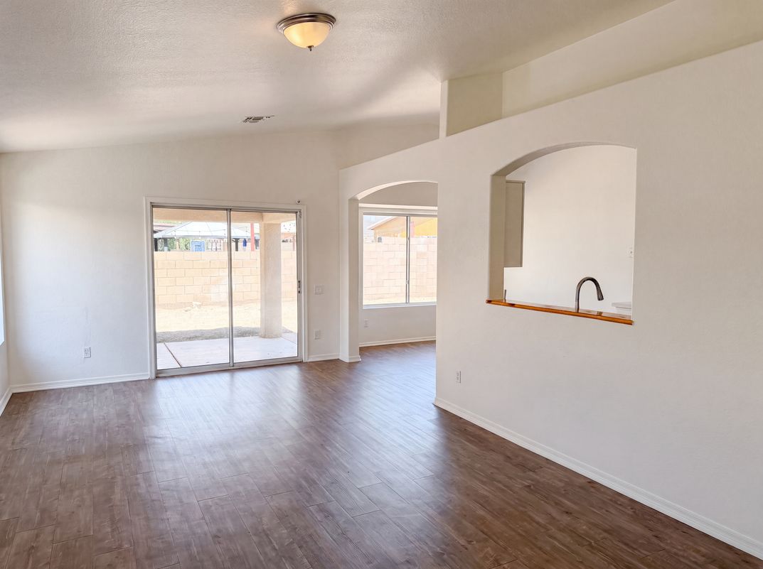 Photo 9 of 18 of 9103 N Palm Brook Dr, Tucson, AZ