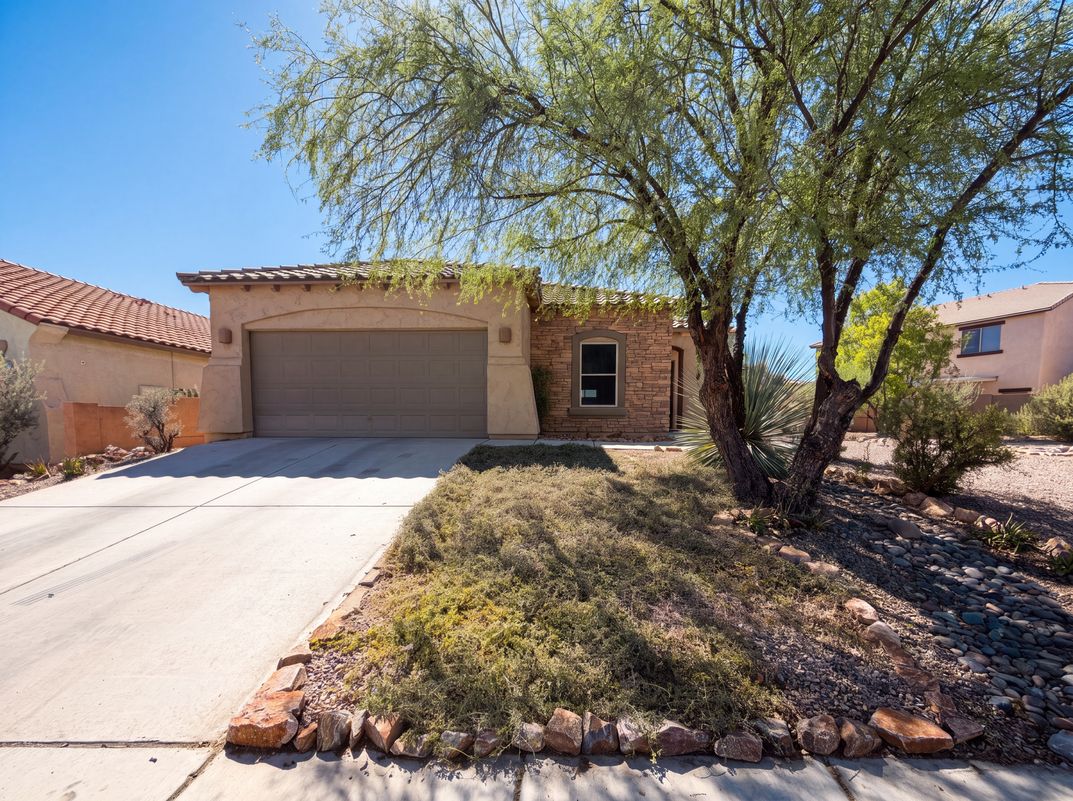 Property photo 1 of 14411 S Via Del Moro