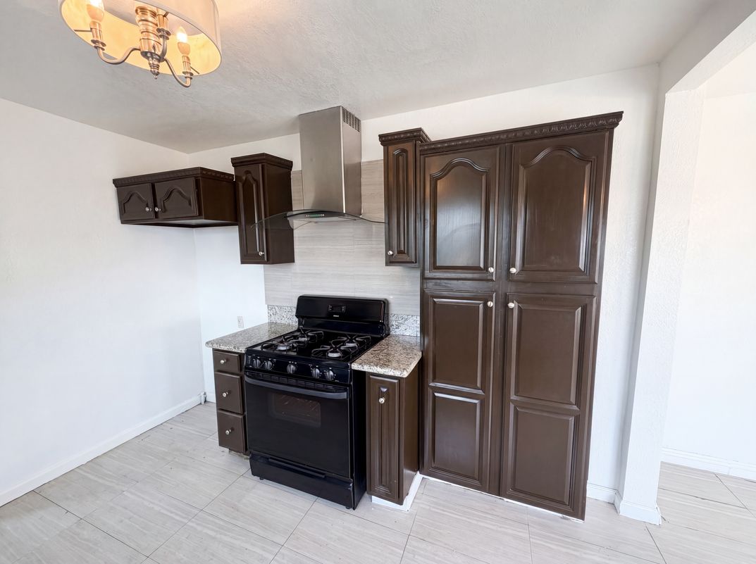 Photo 23 of 42 of 11950 Lee Ave, Adelanto, CA