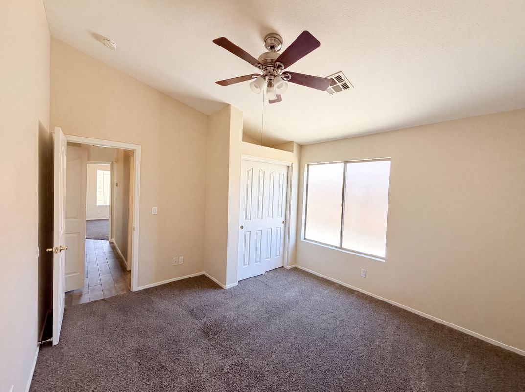 Photo 6 of 41 of 7912 Quill Gordon Ave, Las Vegas, NV