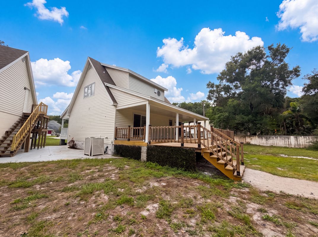 Photo 5 of 32 of 9701 Black Bear Ct, New Port Richey, FL