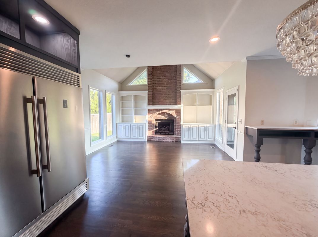 Photo 8 of 34 of 6003 N Cosby Ct, Kansas City, MO