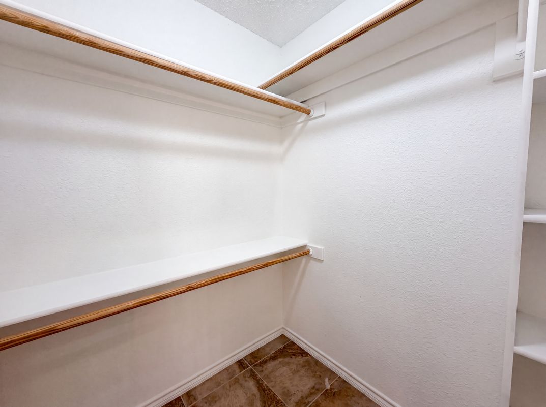 Photo 11 of 18 of 825 Adams Dr, Burleson, TX