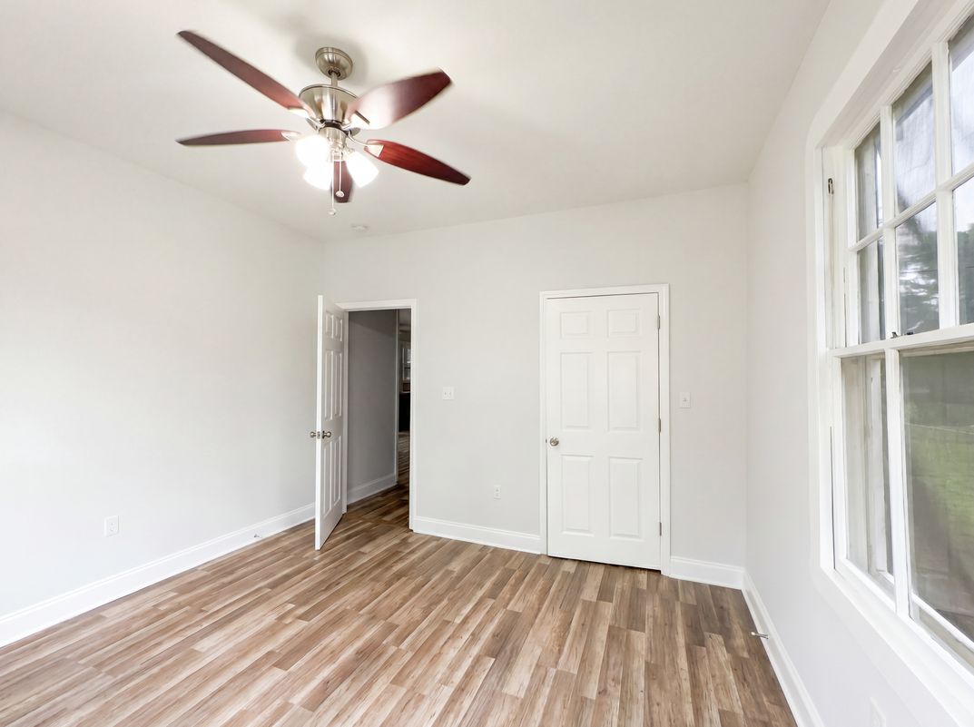Photo 9 of 17 of 1454 Farragut St, New Orleans, LA