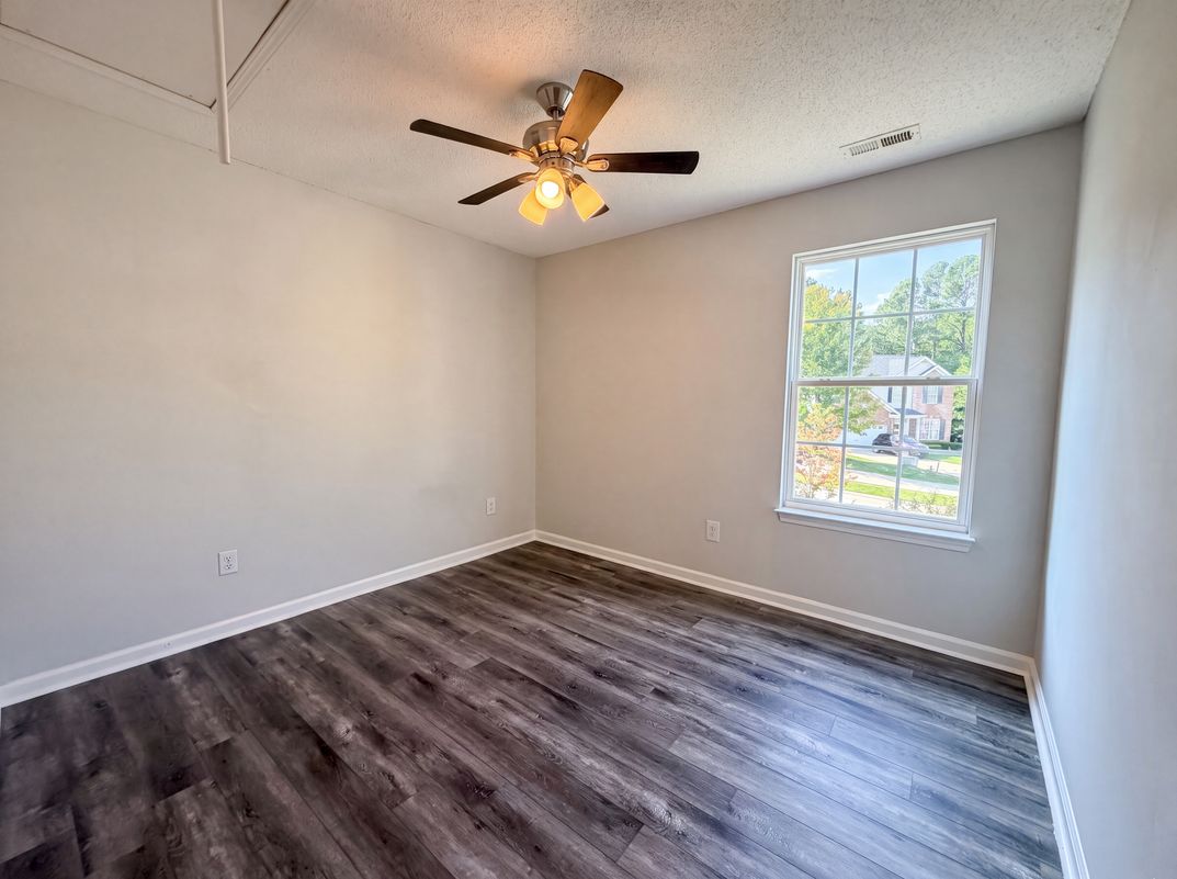 Photo 10 of 22 of 2618 Dutch Grove Cir, Raleigh, NC
