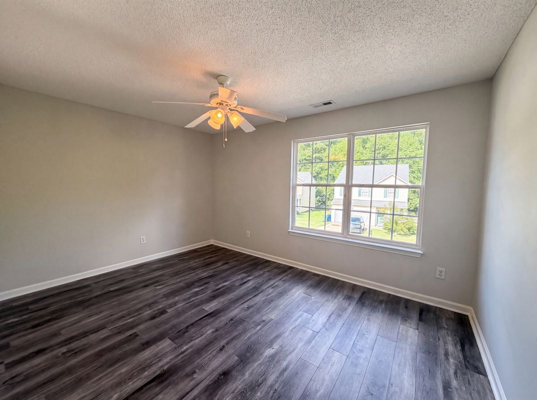 Photo 11 of 22 of 2618 Dutch Grove Cir, Raleigh, NC