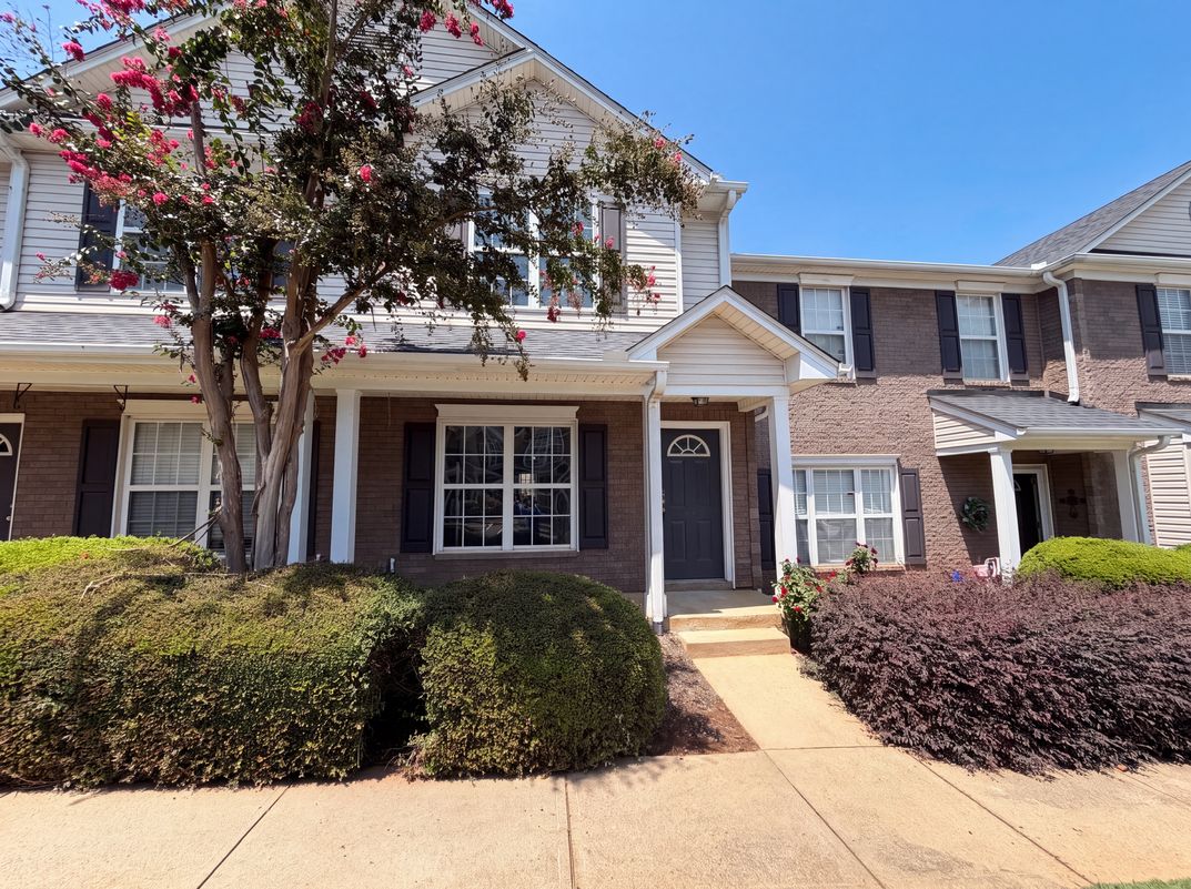 Photo 18 of 45 of 615 Graythorn Ln, Greenville, SC