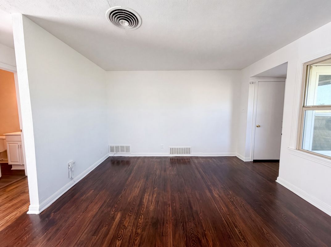 Photo 6 of 17 of 2901 Acton School Rd, Granbury, TX