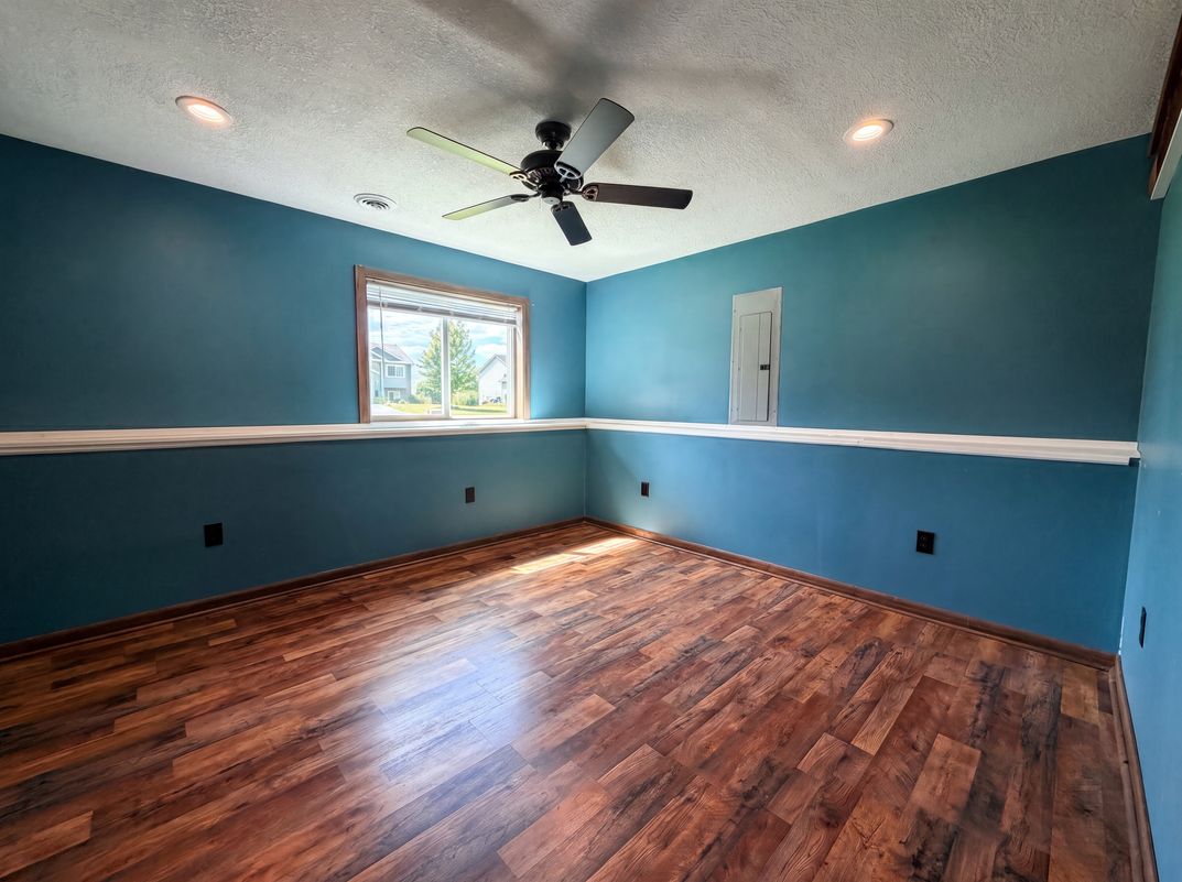 Photo 16 of 24 of 1207 Mulberry Ave NE, Montgomery, MN