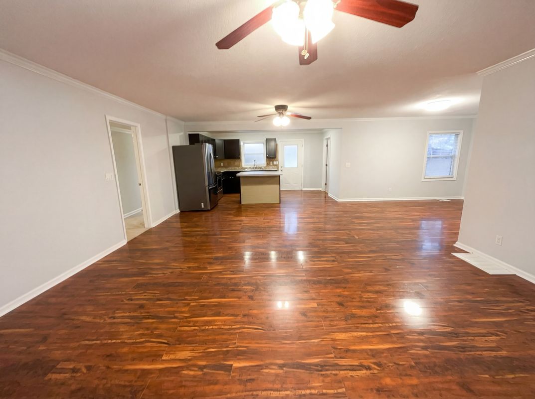 Photo 6 of 27 of 431 Cedarcrest Rd, Dallas, GA