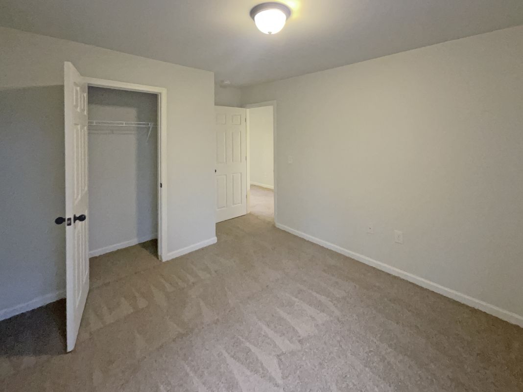 Photo 35 of 43 of 1036 Glenwyck Dr, Braselton, GA