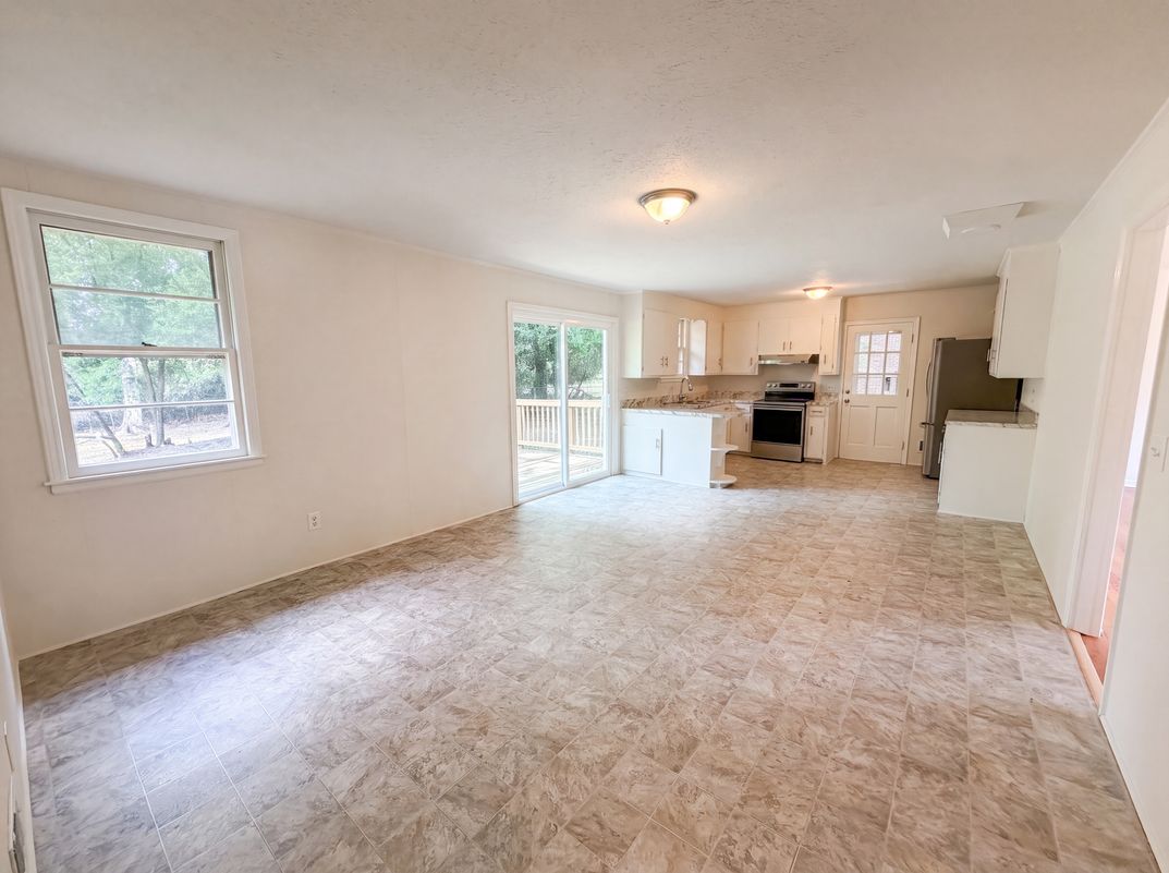 Photo 6 of 19 of 20 Moonglo Cir, Columbia, SC