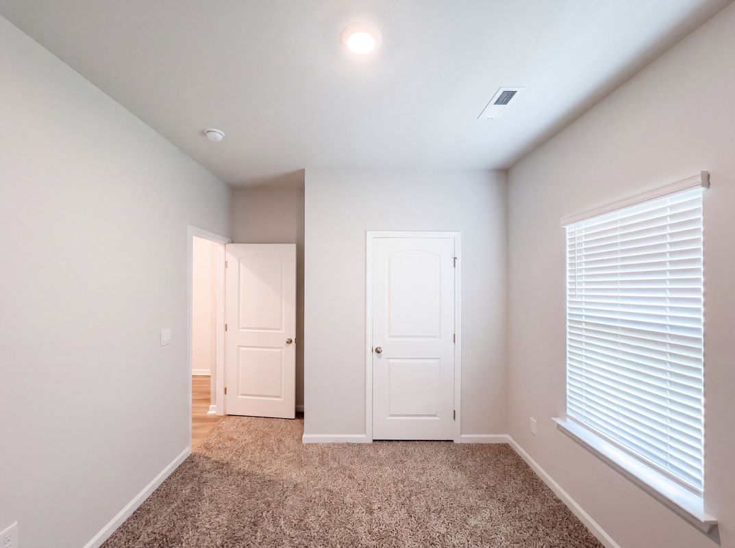Photo 17 of 58 of 12898 Golden Hay Cir NW, Madison, AL