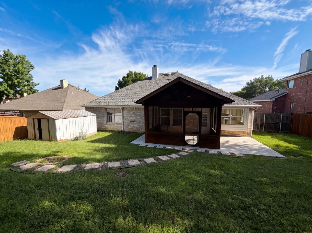 Photo 18 of 19 of 525 Hidden Oak Ln, Rockwall, TX