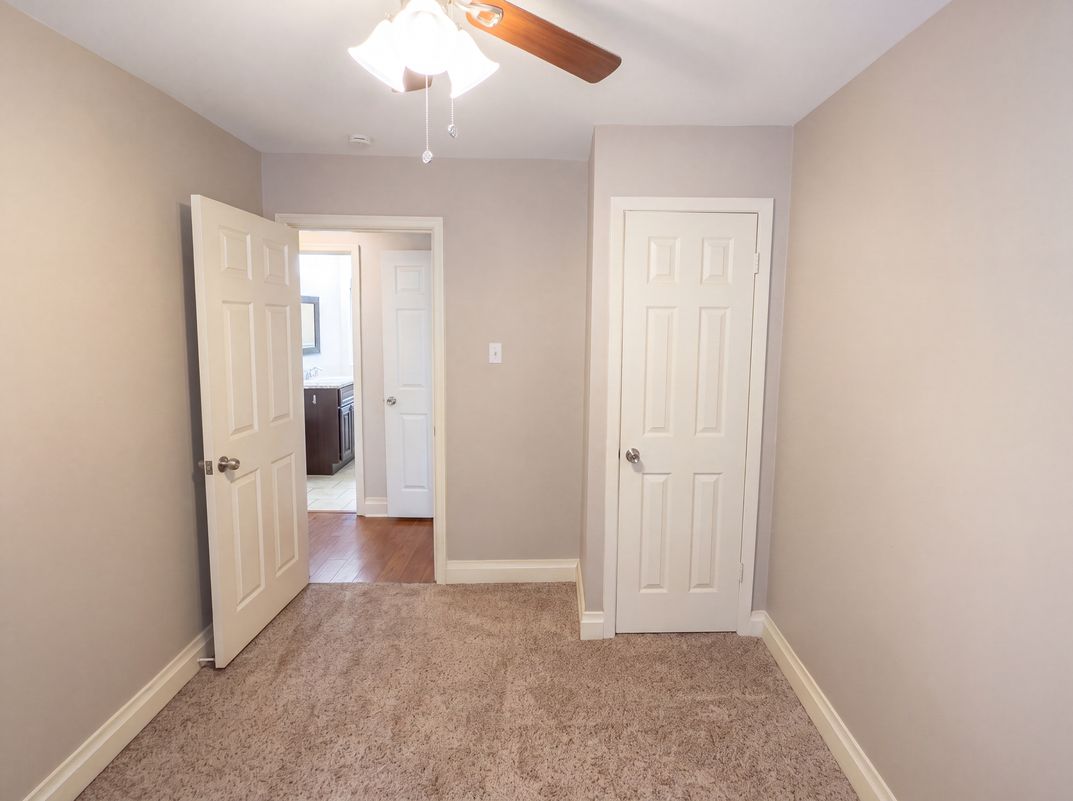 Photo 10 of 27 of 6100 Nora St, Metairie, LA