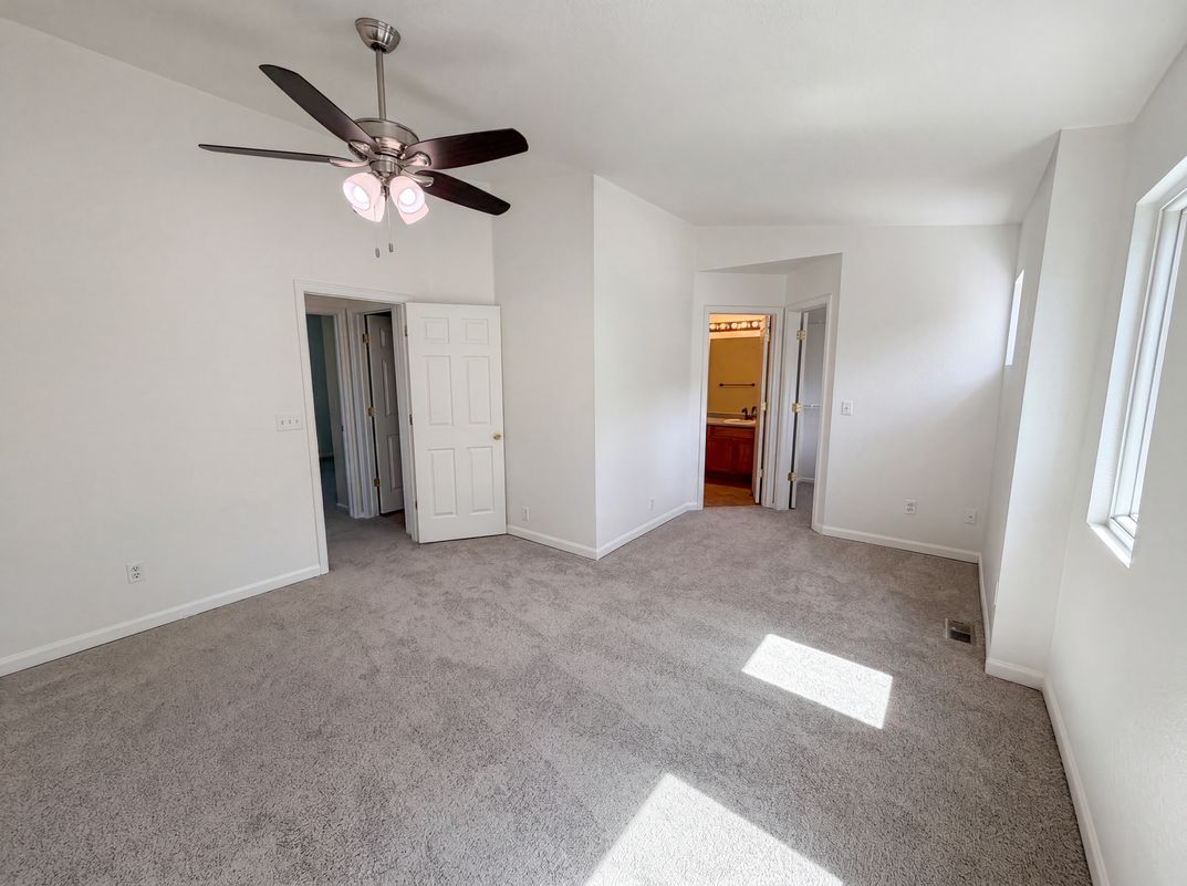 Photo 14 of 29 of 7190 Pine Hills Way, Littleton, CO