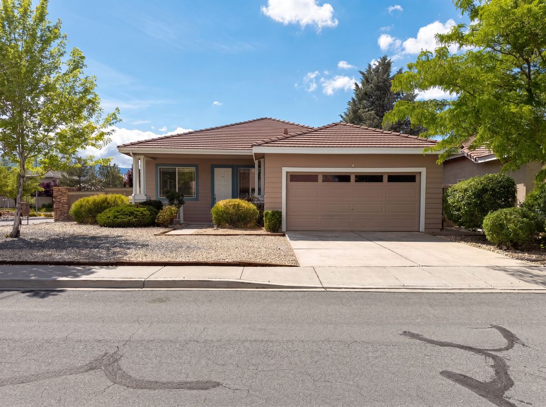 Property photo 1 of 9889 Northrup Dr