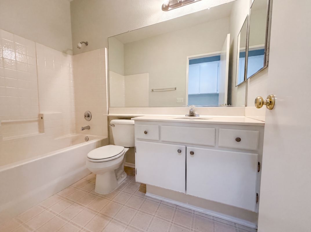 Photo 17 of 28 of 13477 Fairfield Dr, Corona, CA