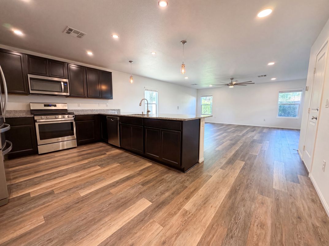 Photo 2 of 26 of 6603 Angelina St, Las Vegas, NV