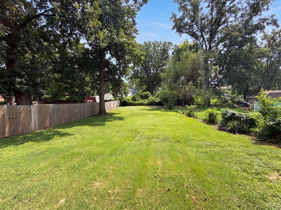 Photo 16 of 18 of 8606 Vasel Ave, Saint Louis, MO