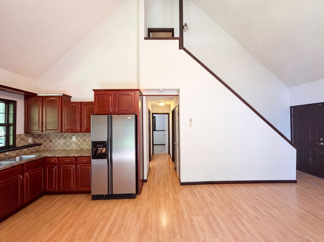 Photo 6 of 20 of 240 Shawna Ln, Hillsboro, TN