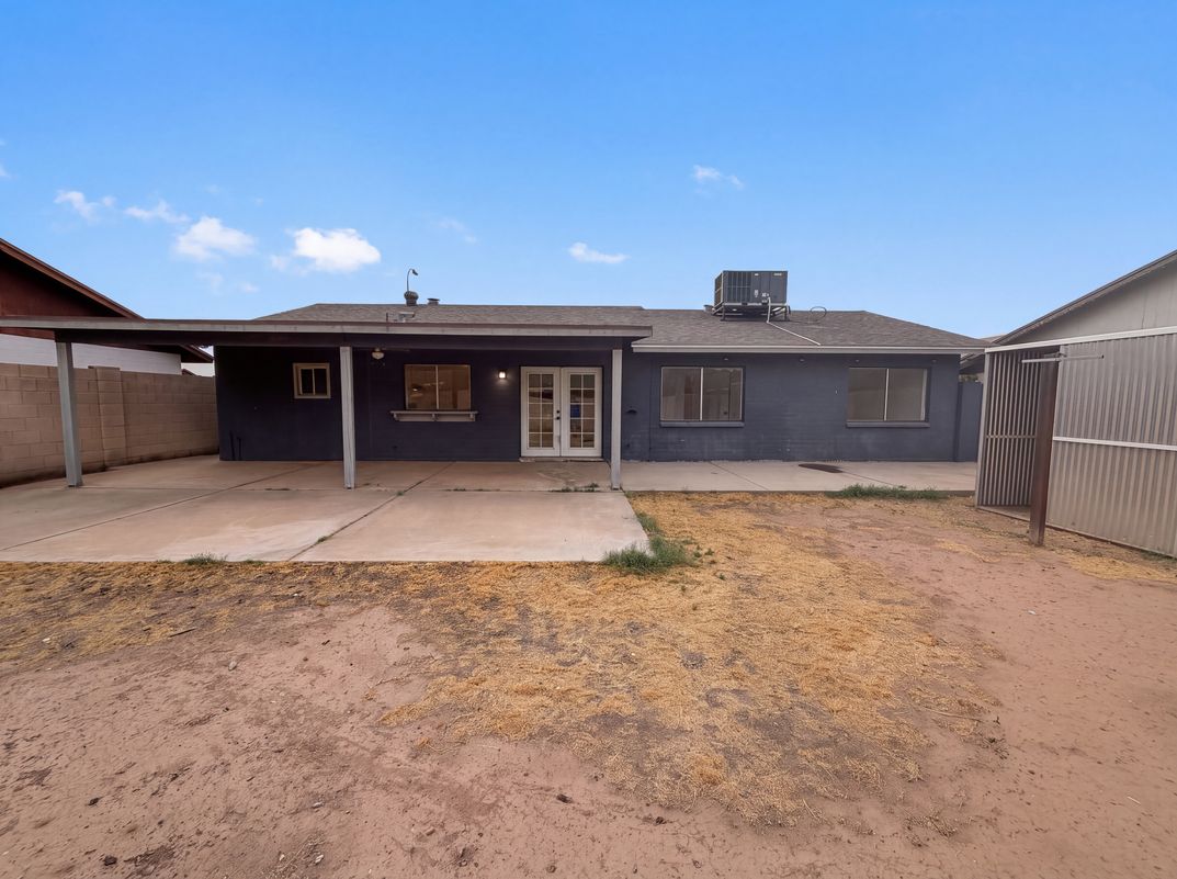 Photo 5 of 21 of 6036 N 72nd Dr, Glendale, AZ
