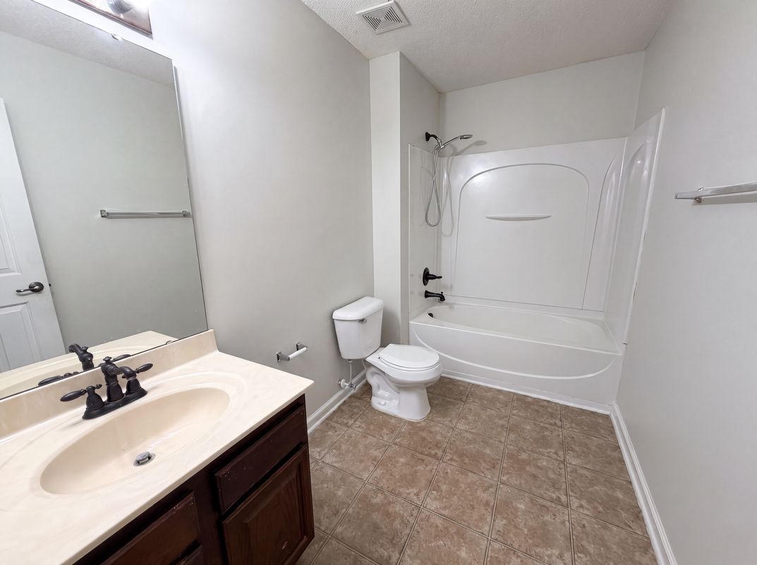 Photo 14 of 16 of 506 Hillview Dr, Durham, NC