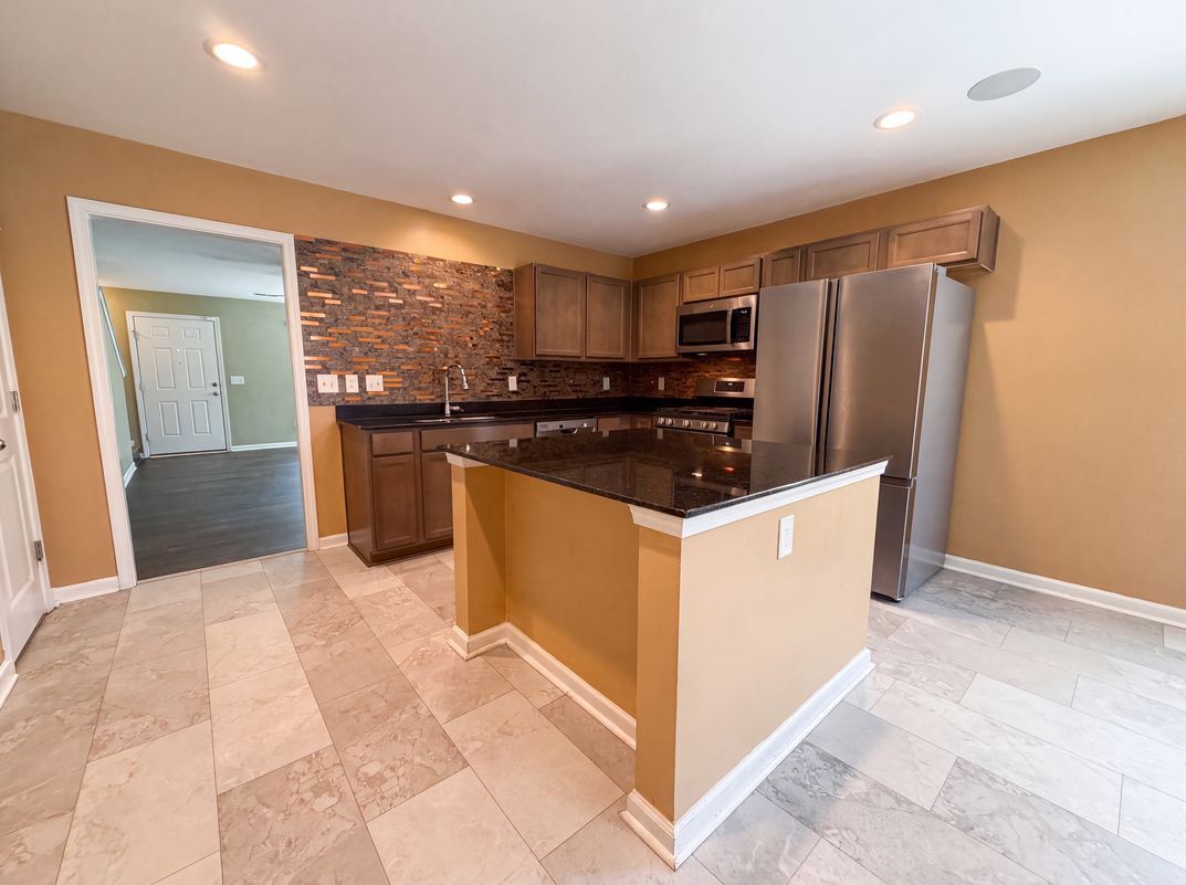 Photo 22 of 26 of 301 Rolling Knoll Dr, Columbia, SC