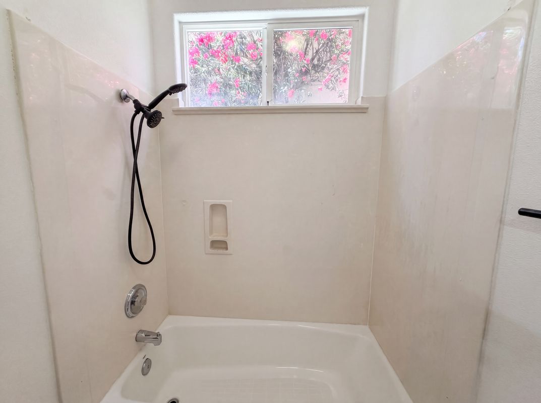 Photo 20 of 28 of 3309 Mokelumne Ct, Modesto, CA