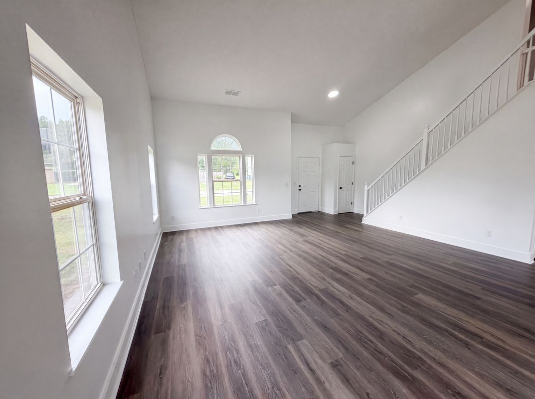 Photo 10 of 28 of 349 Ridgehill Dr, Lexington, SC