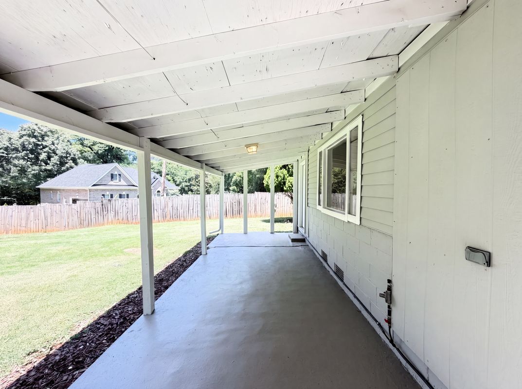 Photo 16 of 18 of 9801 Hannon Rd, Mint Hill, NC