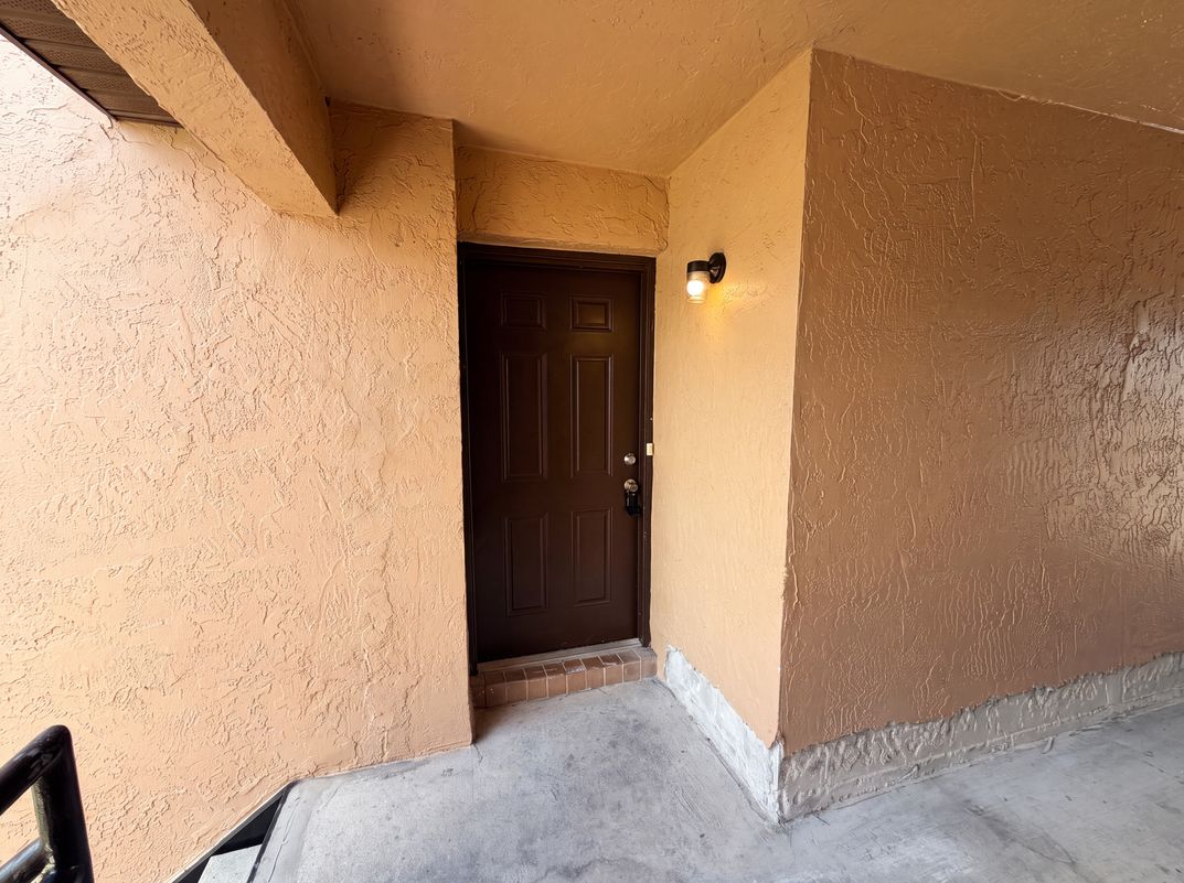 Photo 6 of 27 of 5213 Via Hacienda Cir, Orlando, FL