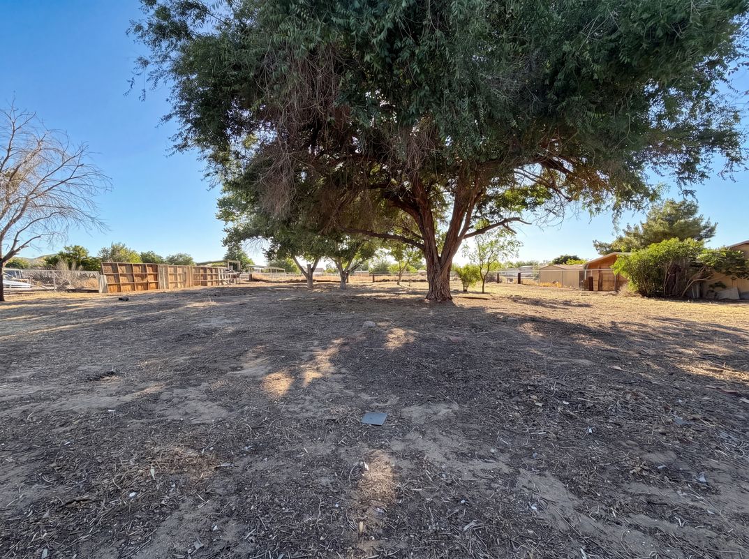 Photo 20 of 21 of 40733 176th St E, Lancaster, CA