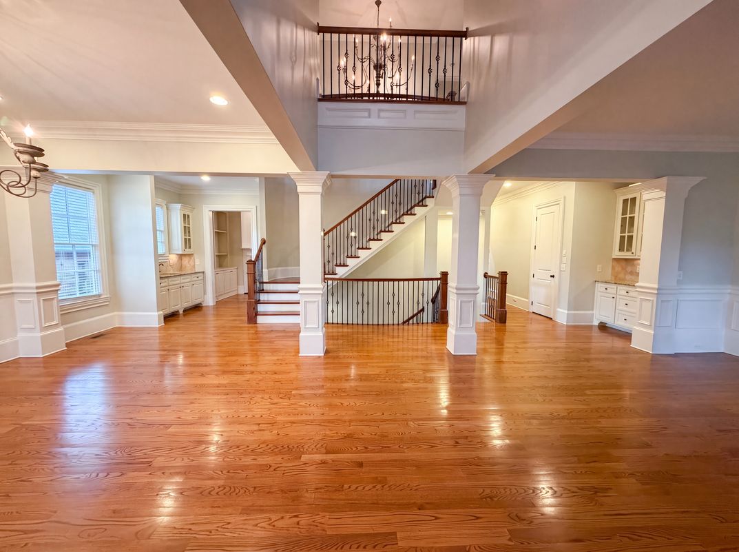 Photo 3 of 30 of 256 Hanson Way, Marietta, GA