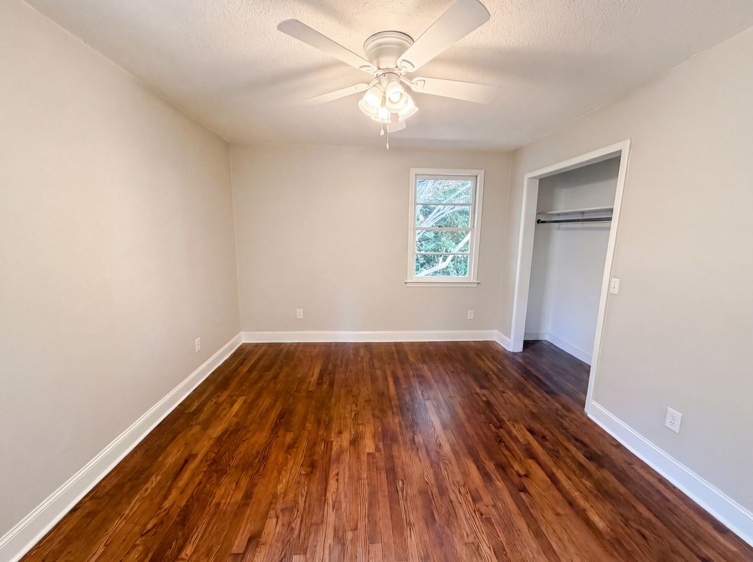 Photo 14 of 26 of 1817 Neptune Dr, Columbia, SC