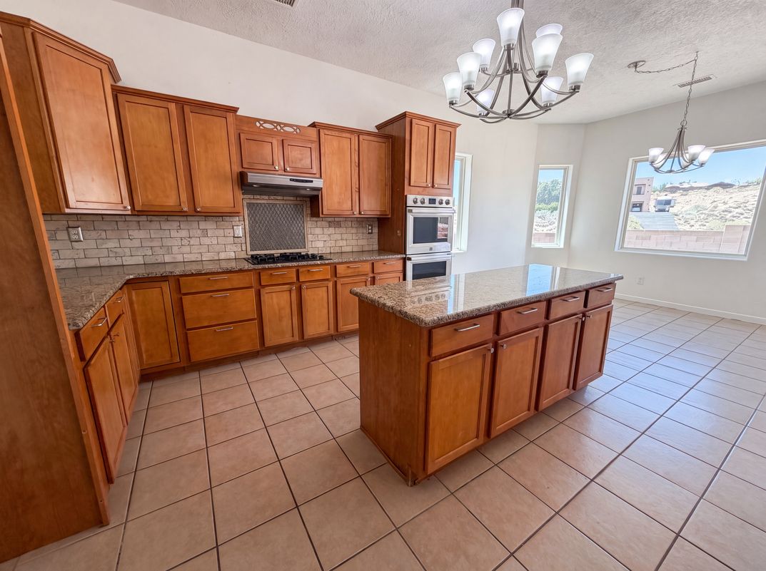 Photo 18 of 22 of 2516 Milagro Ridge Ct NE, Rio Rancho, NM