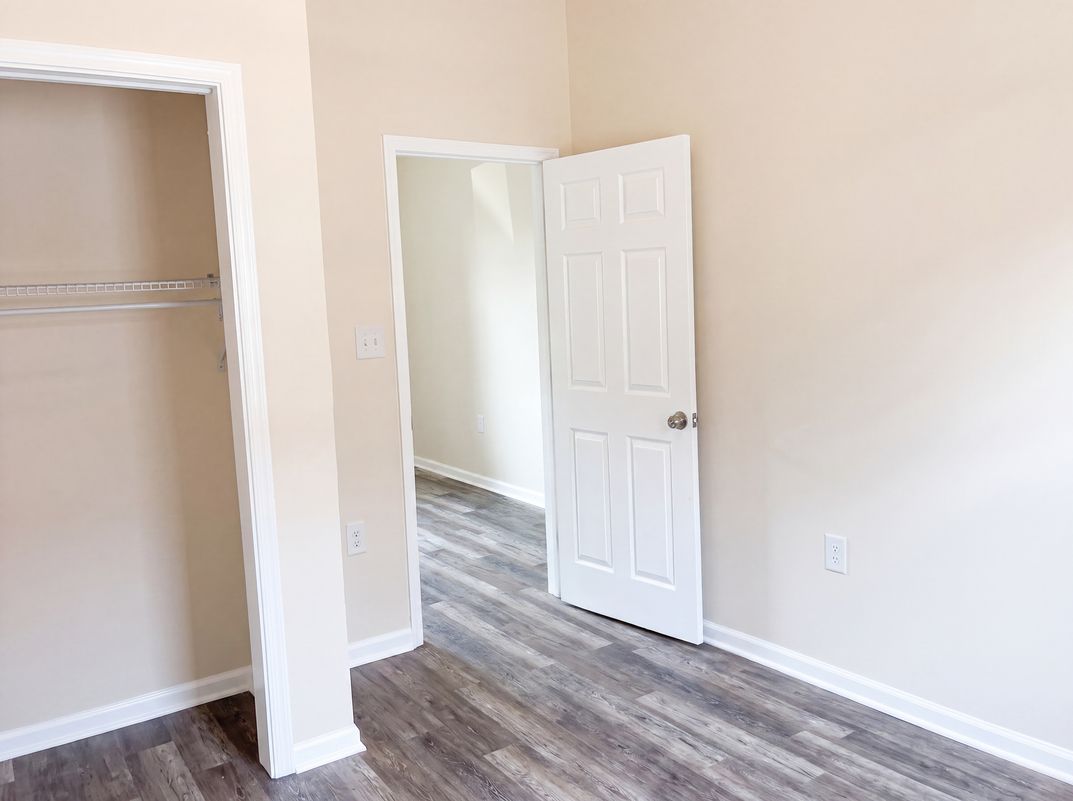 Photo 12 of 19 of 1314 S Braddock St, Winchester, VA