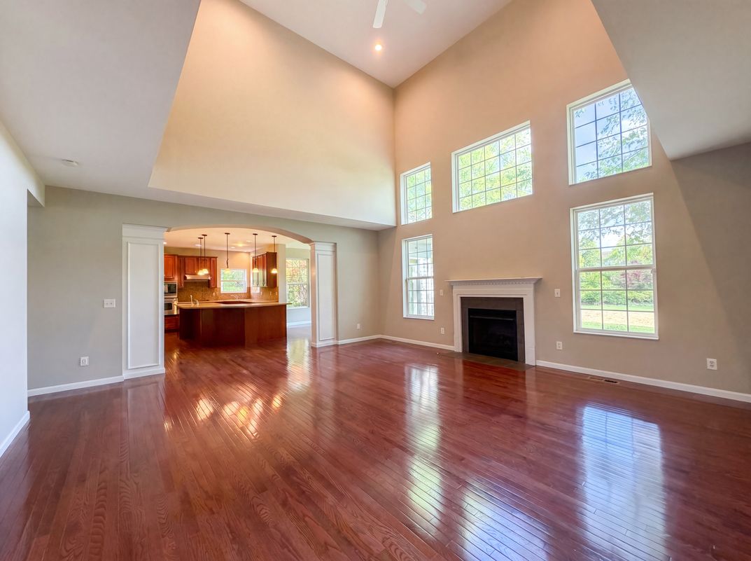 Property photo 3 of 3346 Babson Ct