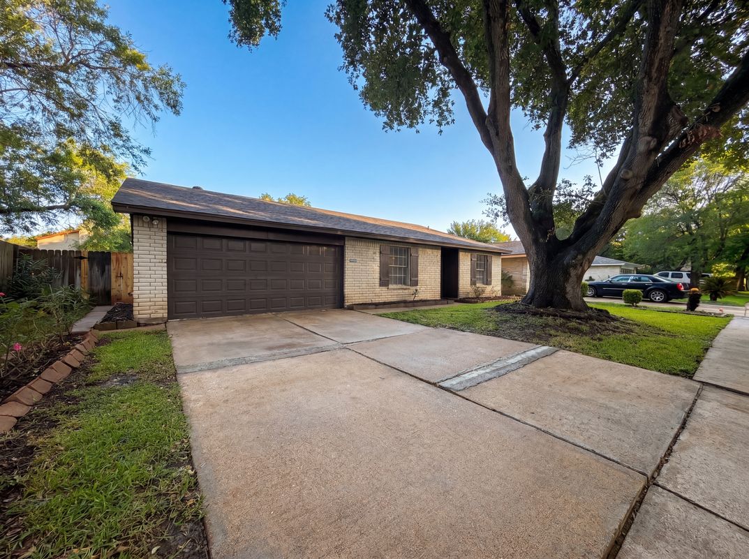 Property photo 1 of 23922 Pepperrell Place St