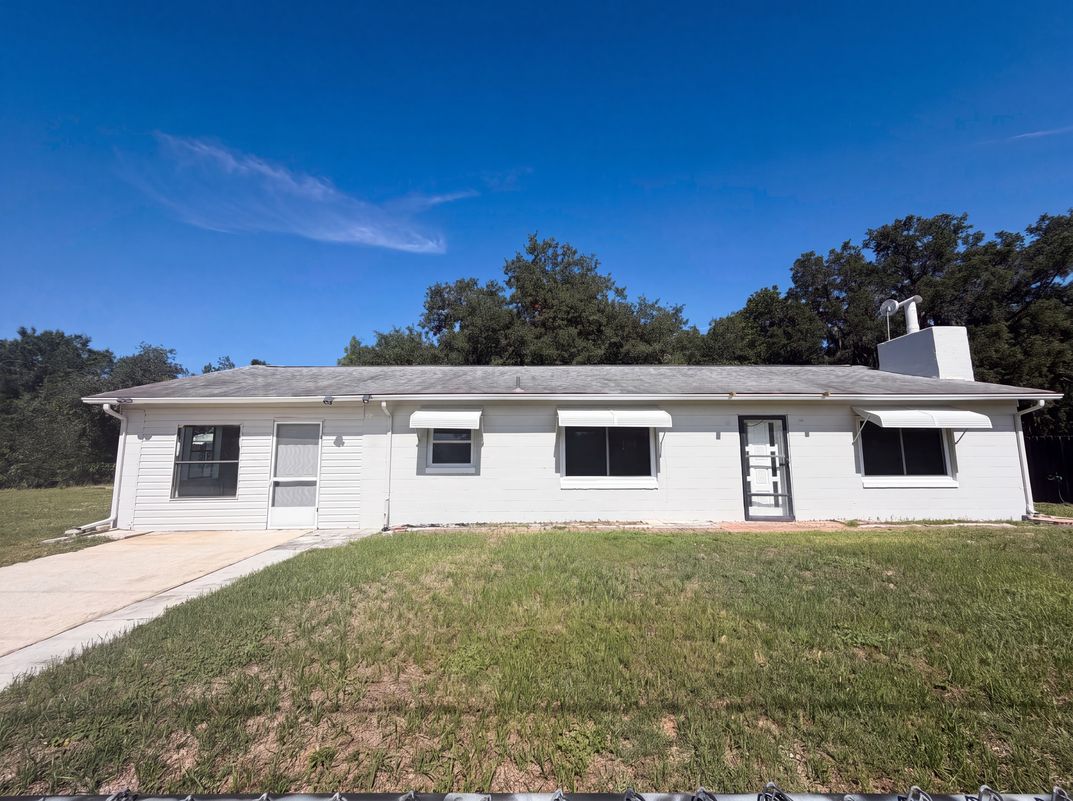 Property photo 1 of 417 Calumet Rd