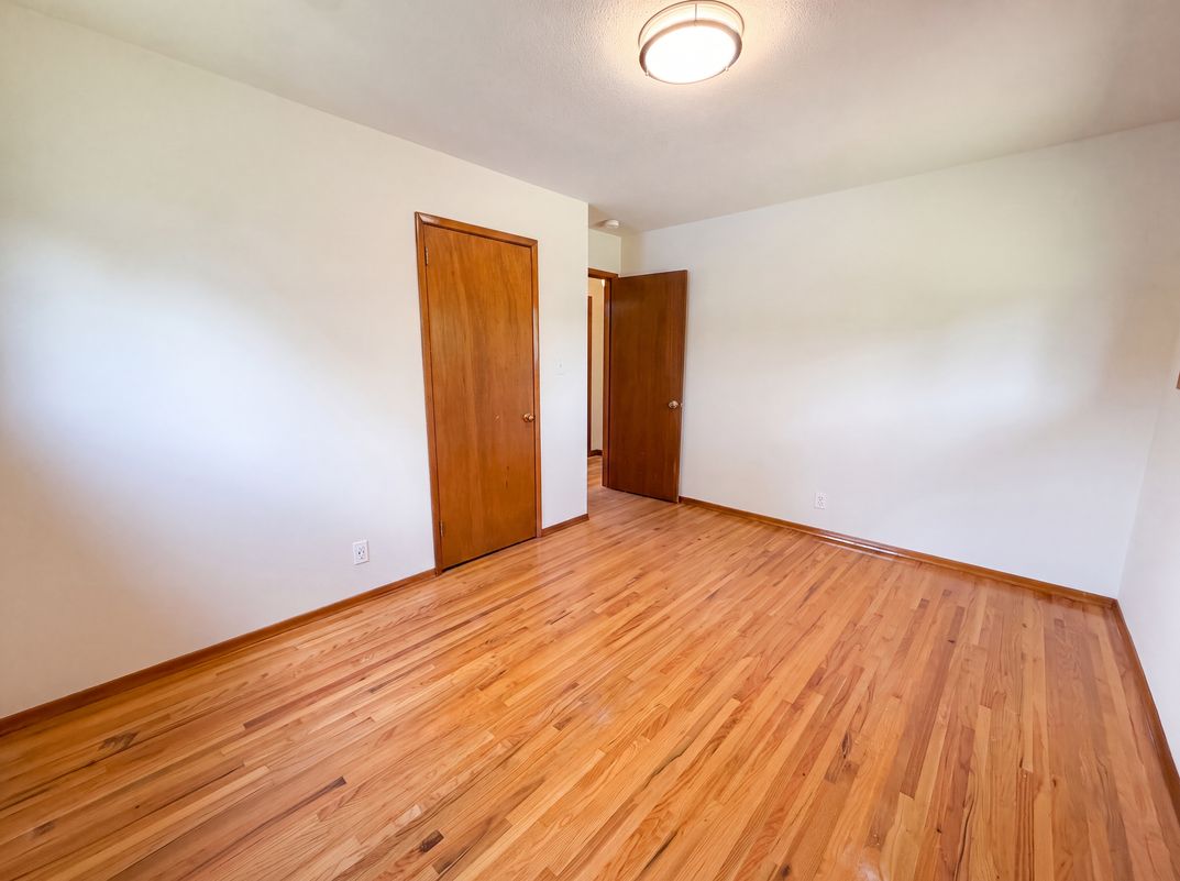 Photo 13 of 23 of 11353 N Heights Dr NW, Coon Rapids, MN