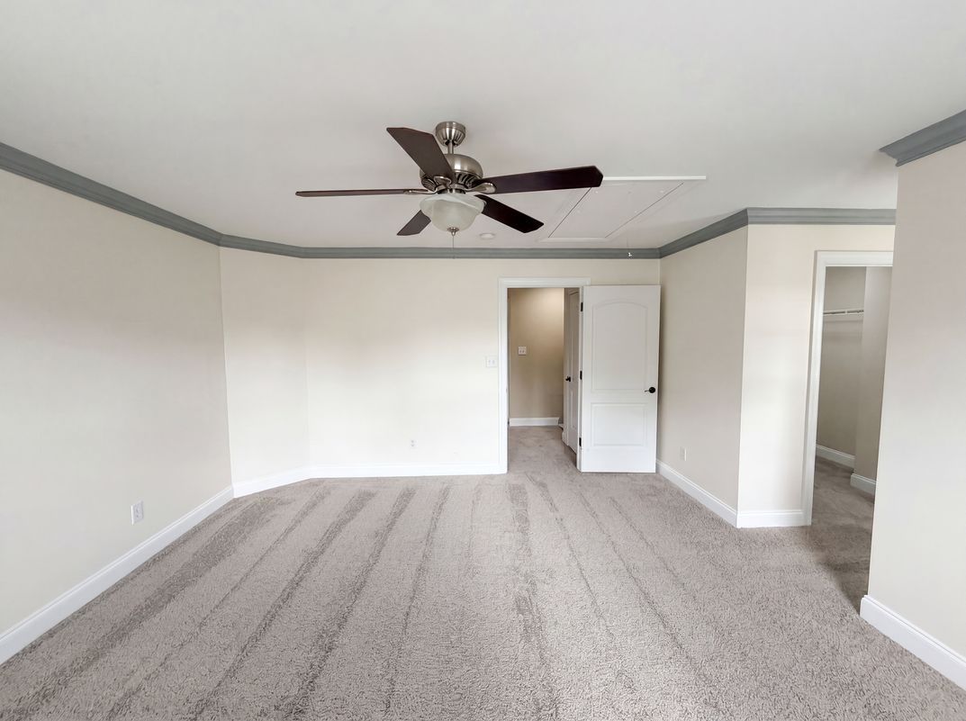 Photo 19 of 33 of 7791 Newhaven Dr, Oak Ridge, NC