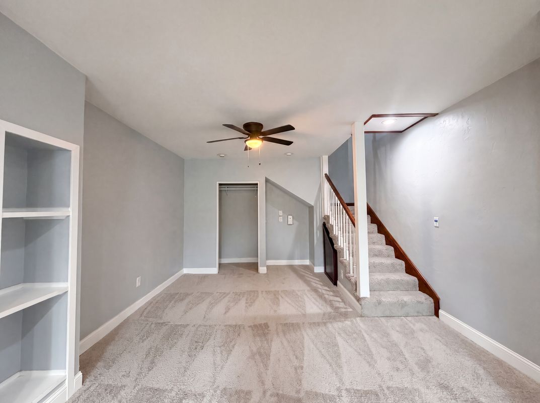 Photo 11 of 20 of 423 N Missouri St, Liberty, MO
