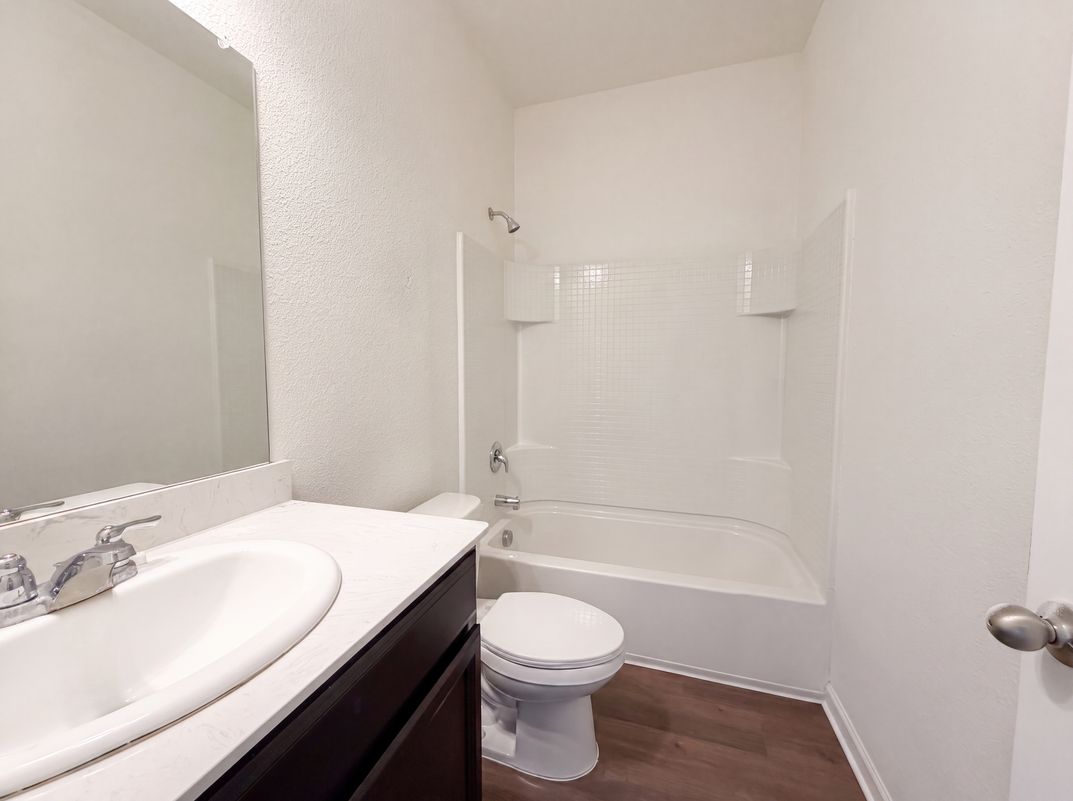 Photo 13 of 17 of 429 Starboard Dr, Crowley, TX