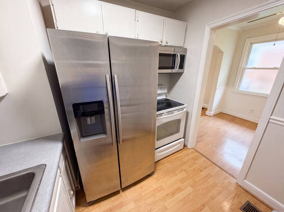 Photo 10 of 23 of 1521 Herrin Ave, Charlotte, NC