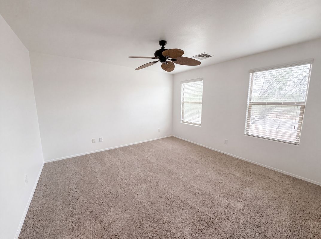 Photo 4 of 29 of 19219 W Washington St, Buckeye, AZ