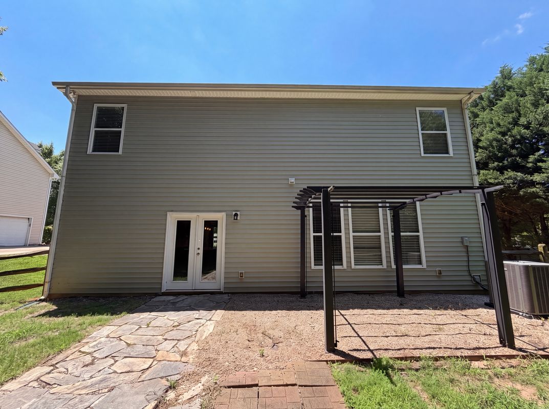 Photo 5 of 18 of 5837 McDowell Run Dr, Huntersville, NC