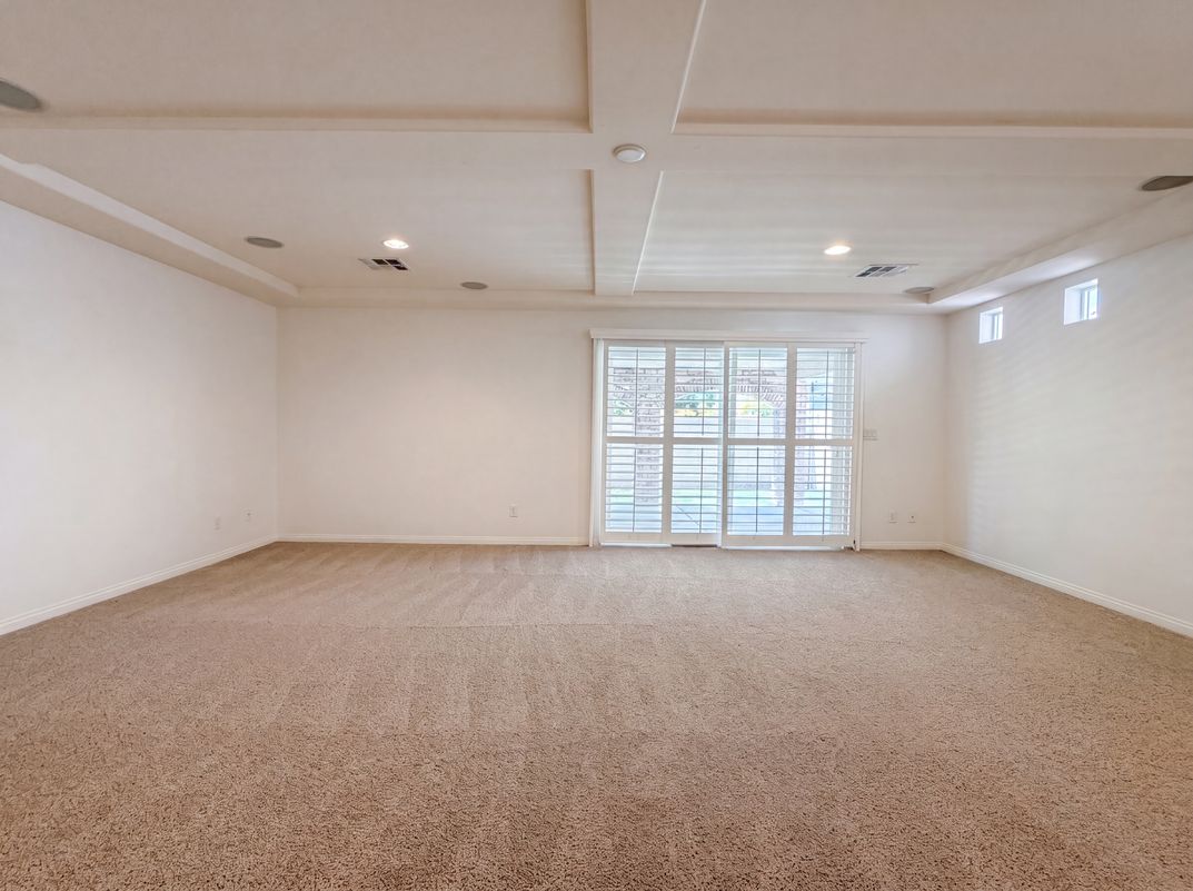 Photo 11 of 32 of 5429 Ledgewood Creek Ave, Las Vegas, NV