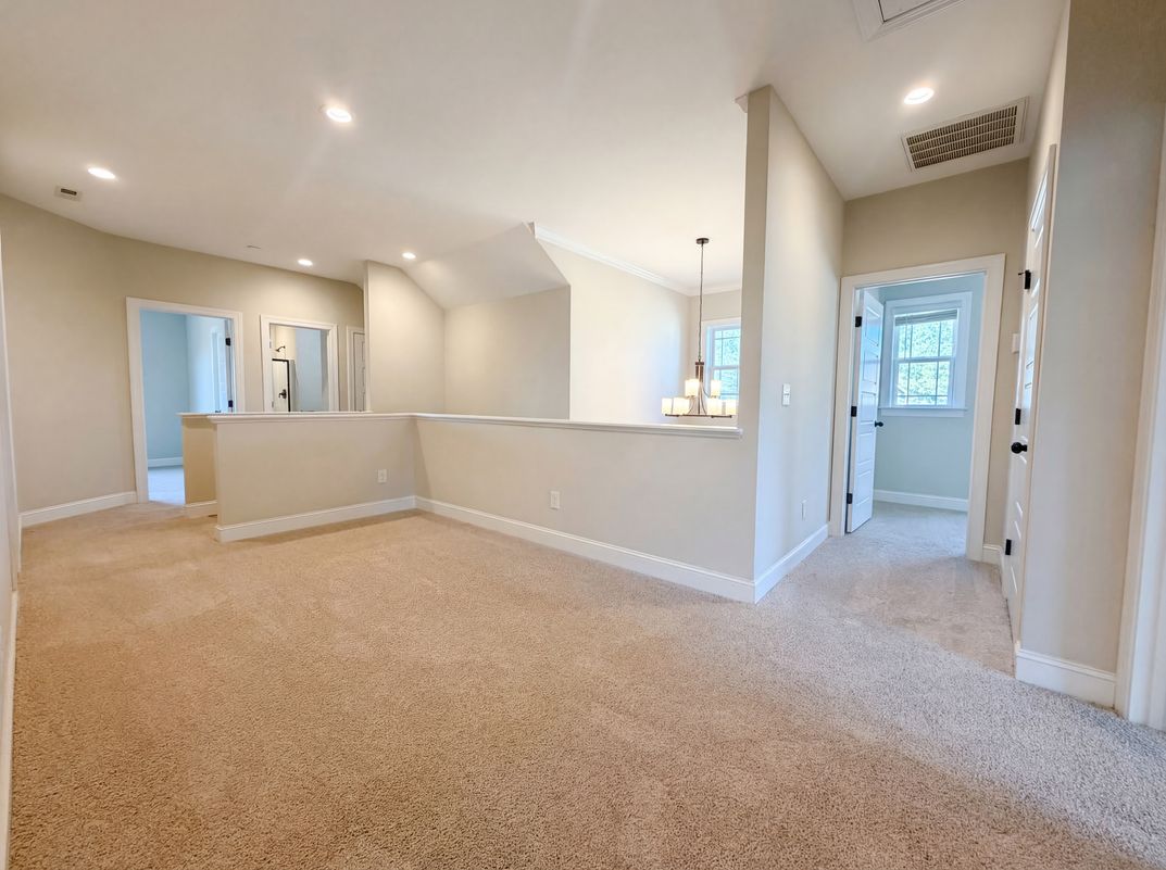 Photo 16 of 26 of 813 Copper Beech Ln, Wake Forest, NC